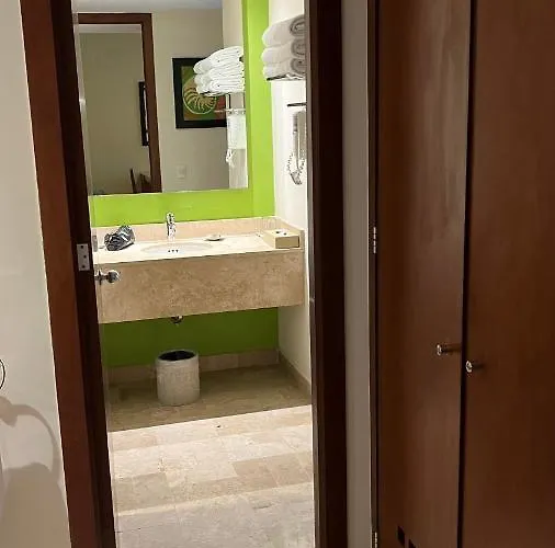 Vidanta, Mayan Palace Resort Puerto Morelos